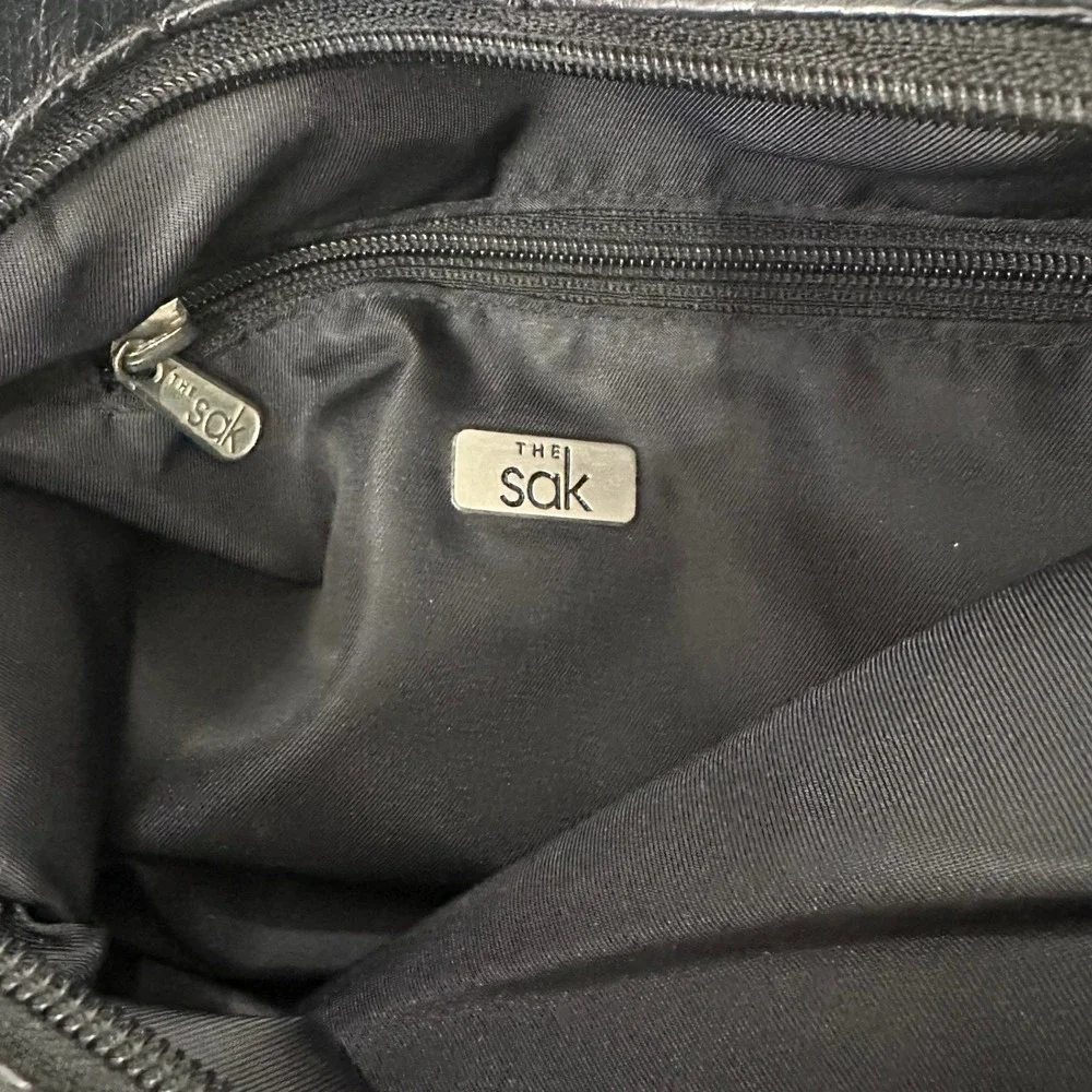 The SAK Black Slouchy Woven Hobo Bag Leather &‎ Suede Trim 11x9x4